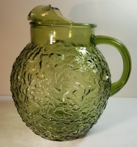 Vintage Anchor Hocking Avocado Green Milano Crinkle Glass Ball Water Tea Pitcher - Picture 1 of 8
