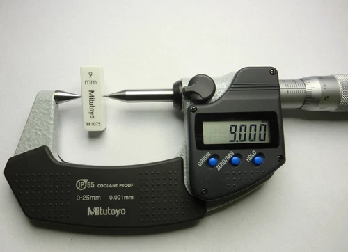 Mitutoyo 342-261-30  Point 30°  0.001mm  Digital Micrometer range 0-25mm CAL ✅