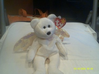 Vtg. Ty Beanie Baby Halo the Angel Bear Irr wings org tags DOB 8/31/1998