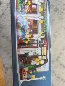 Lego 10243 Brand New Unopened Parisian Restaurant