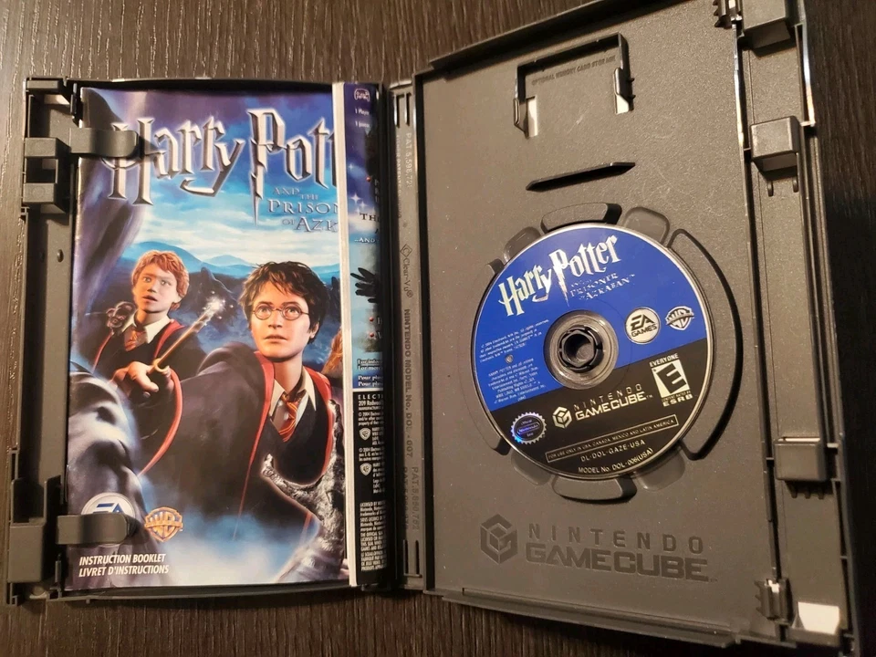 Harry Potter & the Prisoner Of Azkaban (Nintendo GameCube)2 Manuals CD Like New - Image 3 of 4