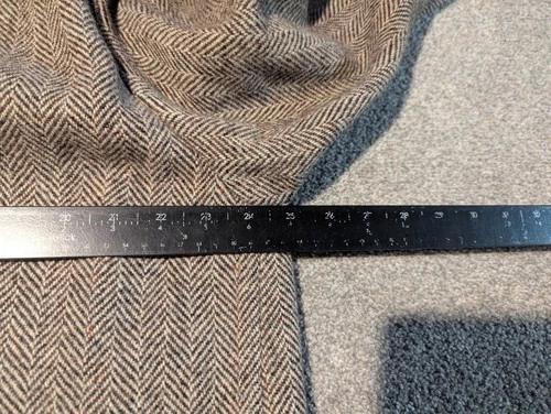 Vintage Harris Tweed Coat Mens 46? 1950s 60s Herringbone Wool Jacket  image 8