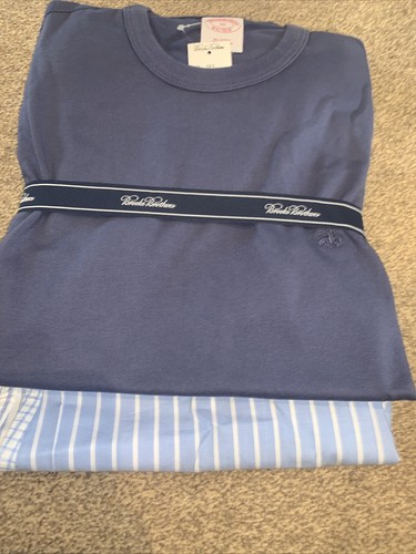 Set pigiama Brooks Brothers blu nuovo con etichette prezzo consigliato £ 115 cotone, fondo fantasia - righe - Foto 4 di 12