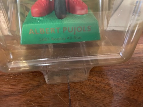 NIB 2001 Upper Deck Play Makers Albert Pujols Special Edition Rookie Bobblehead - Picture 4 of 5