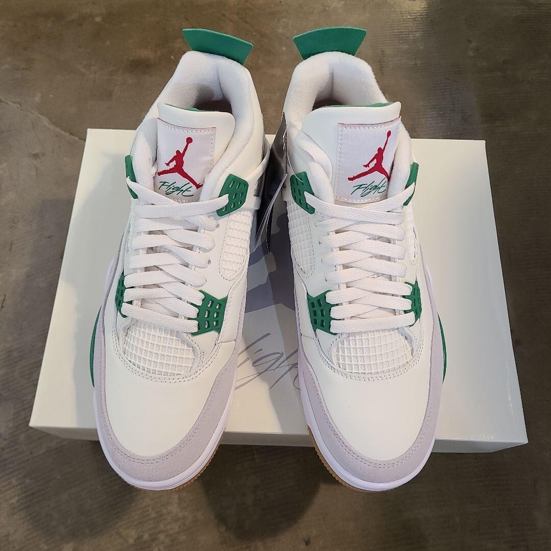 Nike Air Jordan 4 Retro SP x Nike SB Pine Green DR5415-103 Nike Air Jordan 4 Retro SP x Nike SB Pine Green DR5415-103
