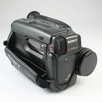 Sony CCD-TR81 Hi8 Video Camera Recorder - Handycam - For Parts or