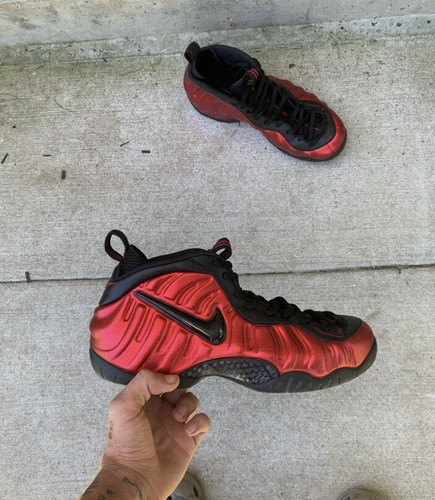 foamposite metallic red 2017