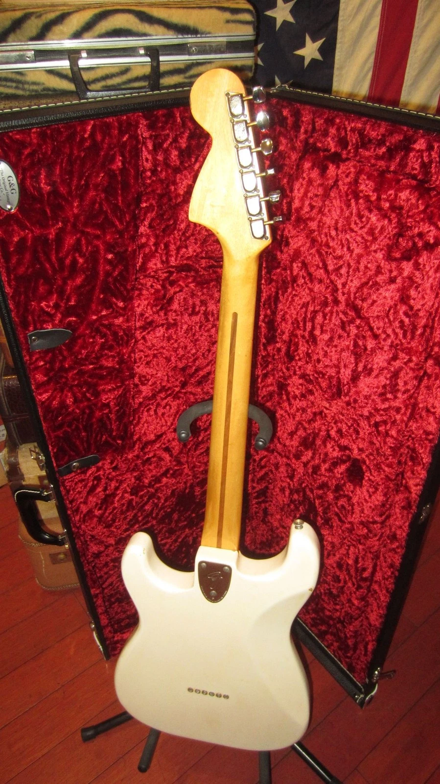 Picture 5 of 19