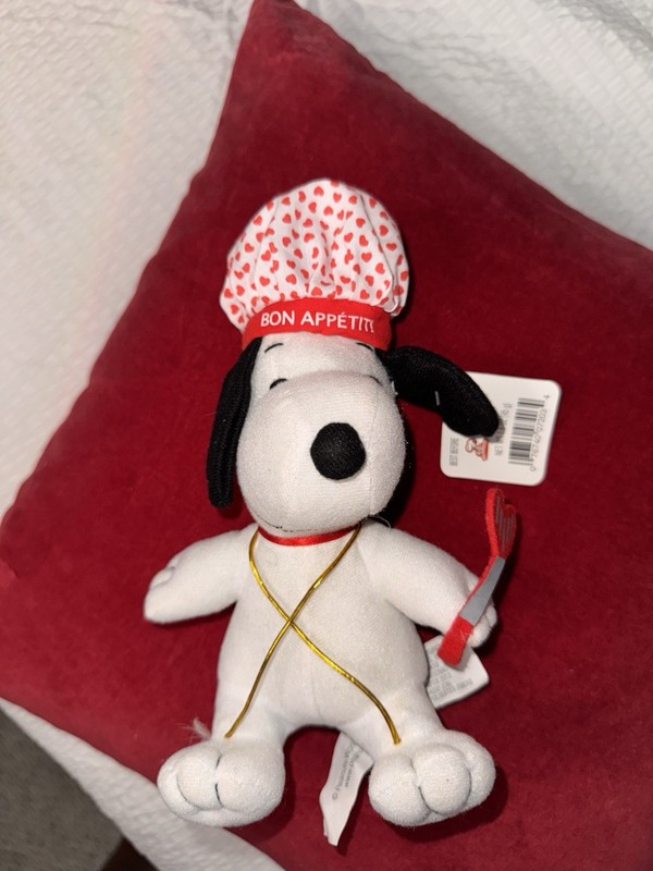 Peanuts Worldwide LLC Snoopy Stuffed Animal Dog Plush w/ Chef Hat Bon Appetit