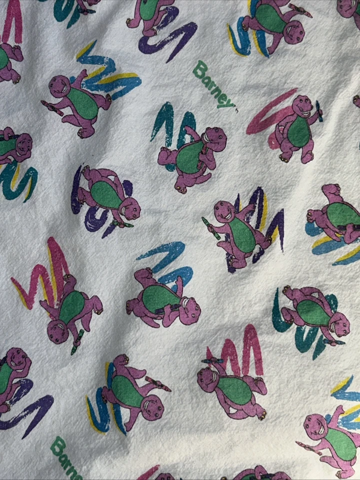 Vintage Barney Blanket Cover Baby Toddler Size 48” x 37” Crayon Purple Dinosaur - Image 4 of 4