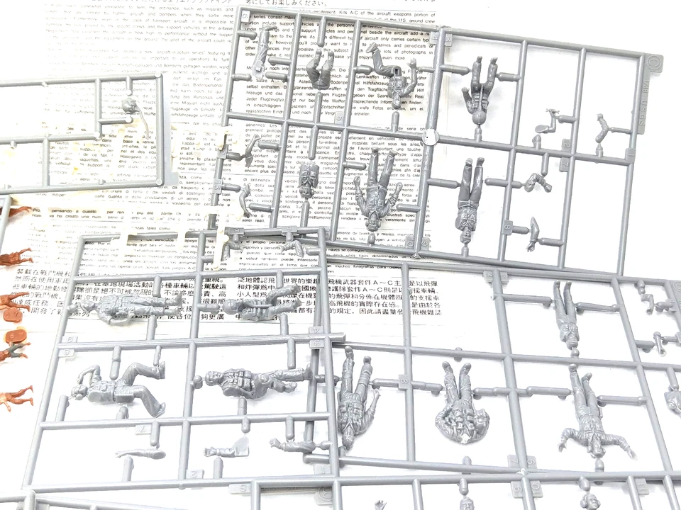 Bausatz U.S.Pilot / Ground Bodenpersonal CREWX48-5 SET:B 1:48 Made in Japan - Bild 4 von 4