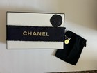 Chanel White Gift Box      — photo 1