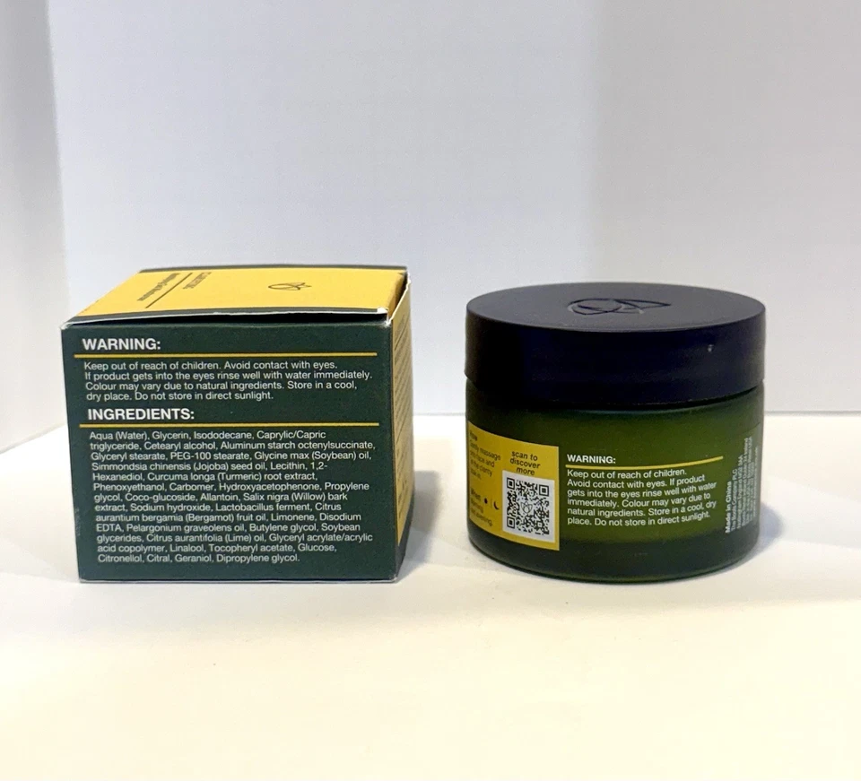 Gel hidratante matificante clarificante Botanics con ácido salicílico 50 ml/1,69 fl oz Foto 3 de 4