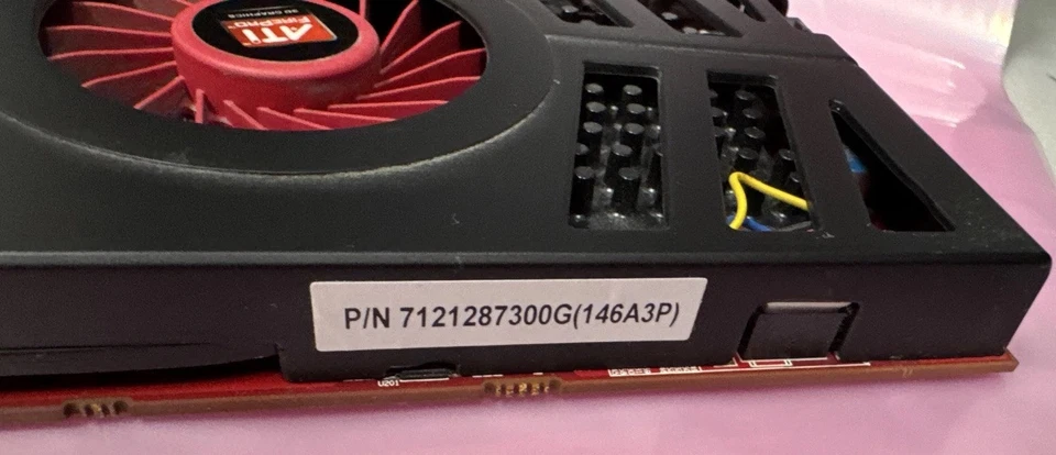 Barco MXRT-7400 FirePro 3D Graphics ATI-102-C07501 GDDR5 2GB Video Graphics Card - Image 3 of 4