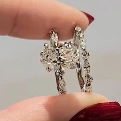 3.80Ct Oval-Cut EF/VS1 Lab Grown Diamond Wedding Bridal Ring Set 14K White Gold