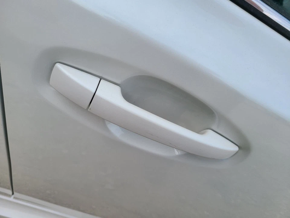 2010 2011 2012 2013 2014 SUBARU LEGACY Passenger Front Door Electric Sedan White Foto 3 de 4