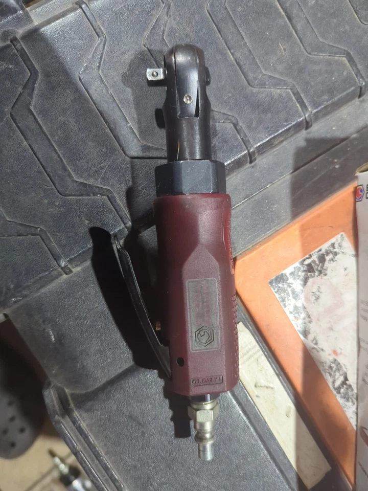 Trinquete neumático de aire Matco Tools MT2835A 1/4" Foto 4 de 4