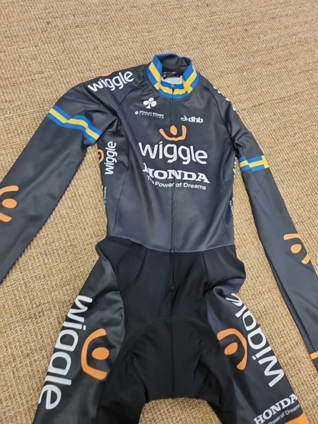 wiggle skinsuit