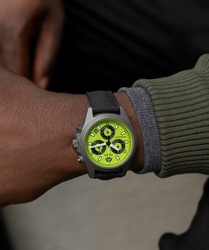 Timex Expedition North Field Chrono -Men's Quartz Watch-Green Dial-TW2V96400 NIB - Picture 14 of 23