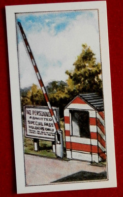 STINGRAY - Card #21 - CHECK POINT - CADET SWEETS (1964) - Gerry Anderson