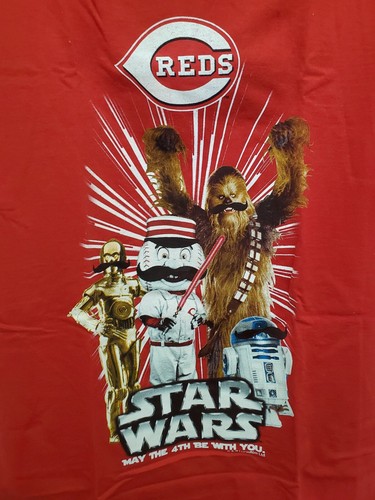 MLB Cincinnati Reds Star Wars 'May the 4th be With You' T-Shirt Size Medium! New - Picture 4 of 8