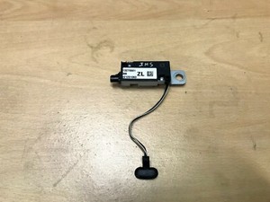 VAUXHALL INSIGNIA HINTERFENSTER LUFTVERSTÄRKERMODUL 13270681