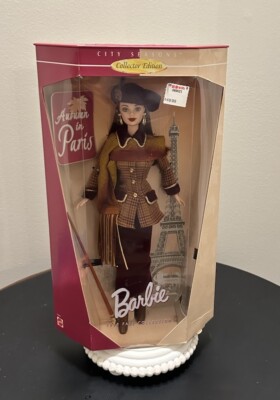 Barbie Autumn In Paris Doll City Seasons #19367 1998 Fall Collection
