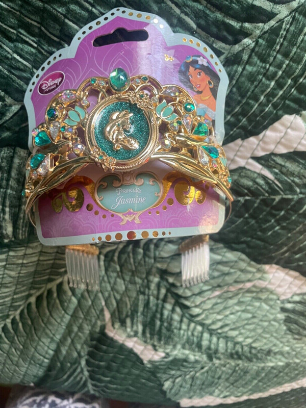 BRAND NEW DISNEY STORE PRINCESS JASMINE CROWN