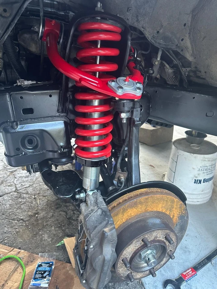 Freedom Off-Road 1-4" Adjustable Lift Coilovers for 00-06 Tundra / 01-07 Sequoia - Image 2 of 2