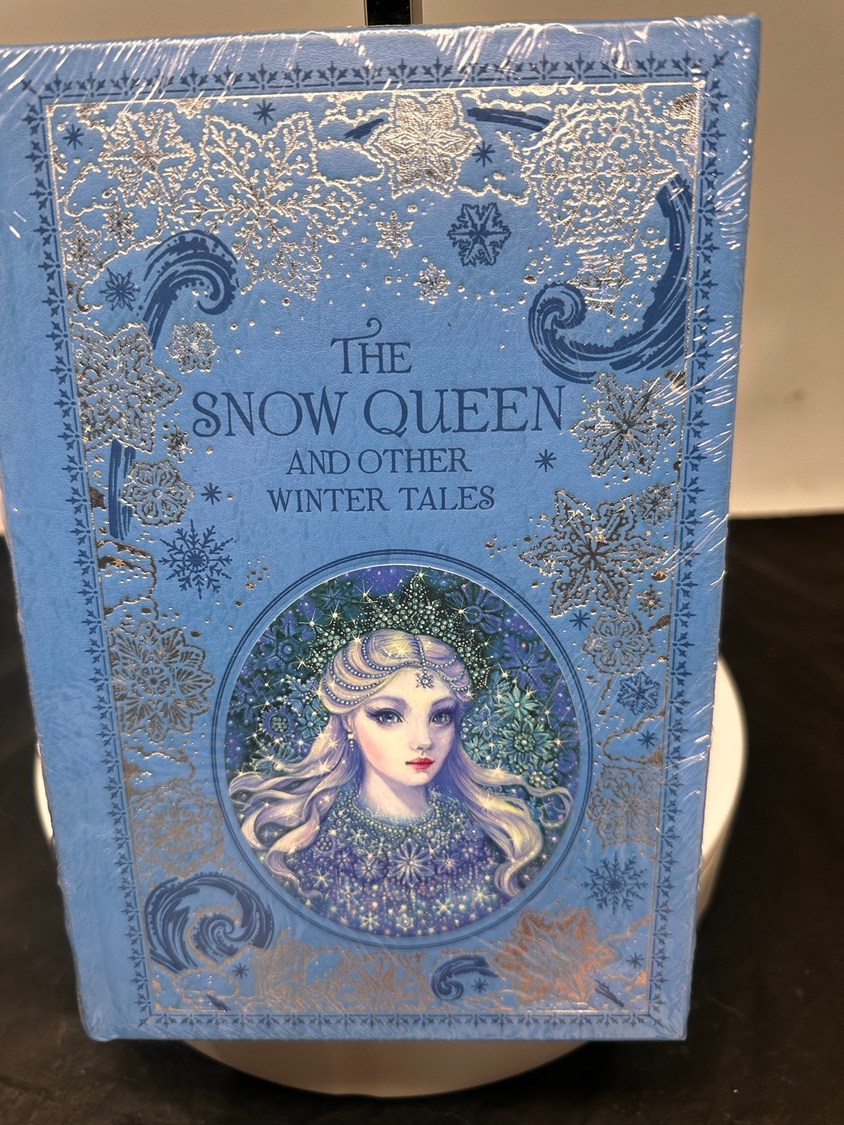The Snow Queen And Other Winter Tales B&N Leatherbound 9781435160699