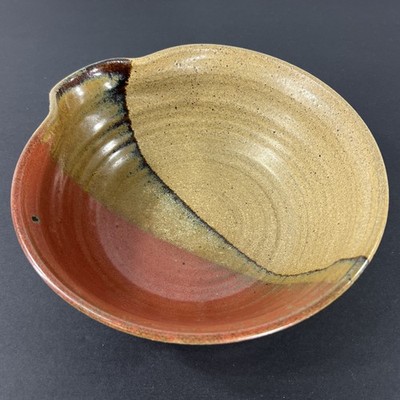 Handmade Studio Pottery Mixing Bowl Pour Spout Ladle Rest Serving Dish