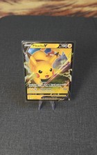 Pokémon TCG SWSH Vivid Voltage Pikachu V 43/185 Ultra Rare