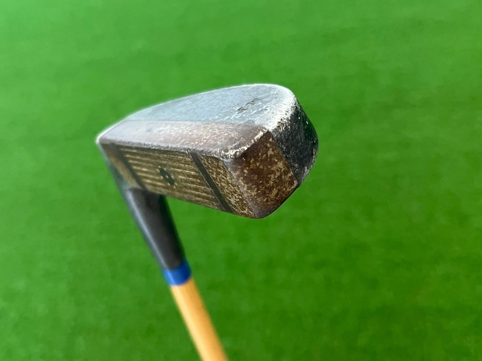 RARE 1920's WRIGHT & DITSON MF PUTTER Right Handed Mallet Pyratone Sheath Shaft - Image 4 of 4