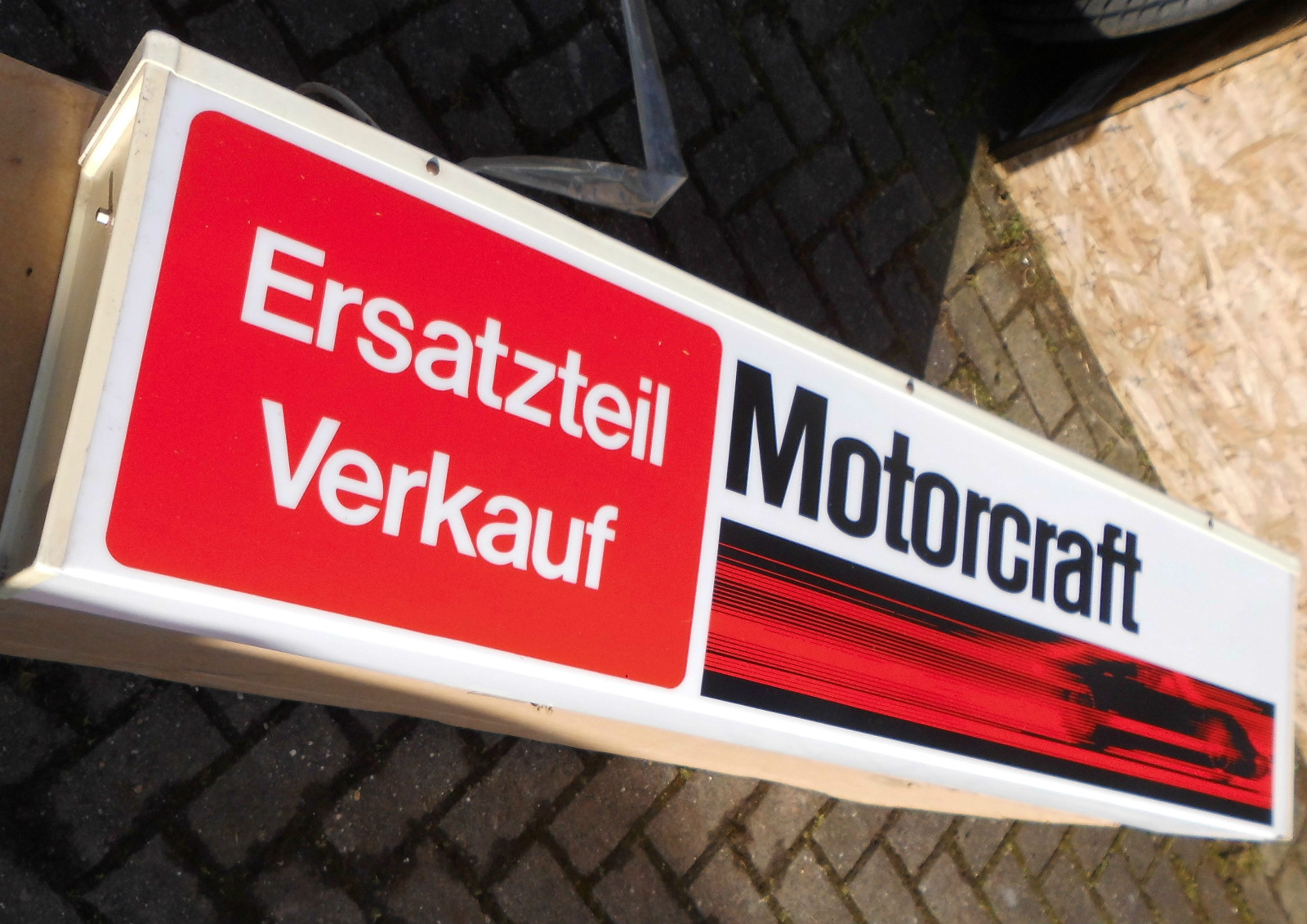 Bild 1 von 4