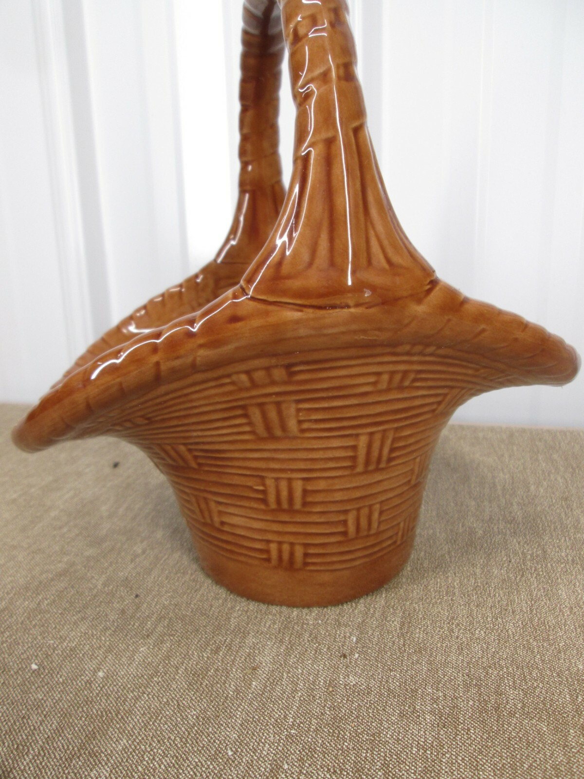 Byron Molds Ceramic Easter Basket Planter Container Woven Brown 1976 Vintage