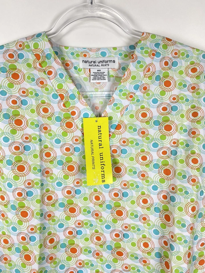 Natural Uniforms Scrub Top Size XS Blue Orange Circles 2 Pkt Medical Nursing NWT - Image 2 of 4
