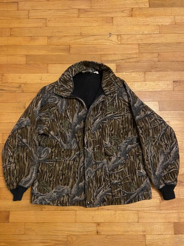 Vintage whitewater outdoor Mossy Oak 