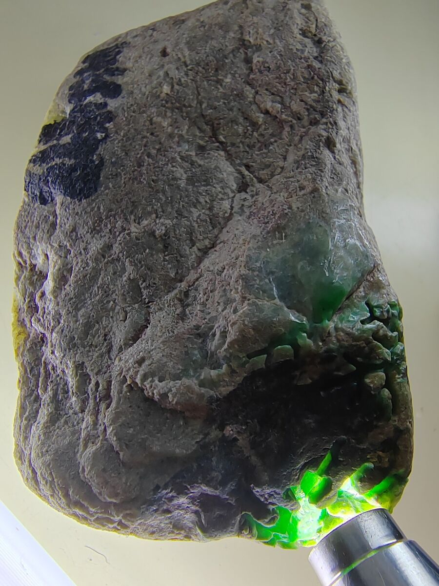 Natural Burmese Icy Translucent Olive Green Jadeite Openwork - Portugal