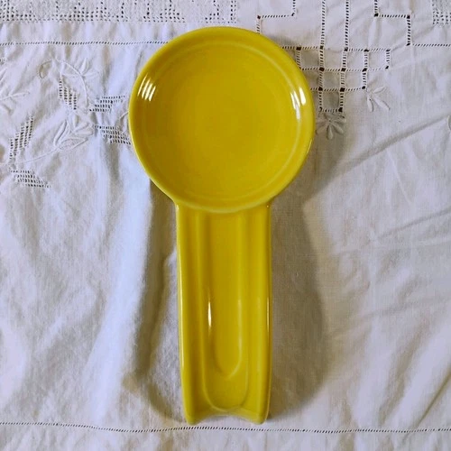 Fiesta Ware Spoon Rest Holder Yellow USA HLC Daffodil Kitchen Decorative Guisse