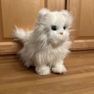 Fur Real Friend Cat White Walks, Purrs, Meows! Works! Kitty Kitten EUC
