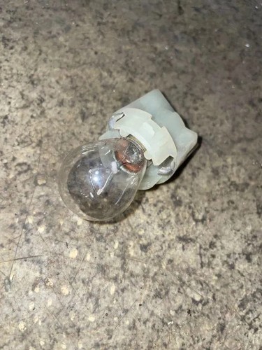 BMW 7 E32 Scheinwerferabdeckung 133296 3.50 1987 33757435