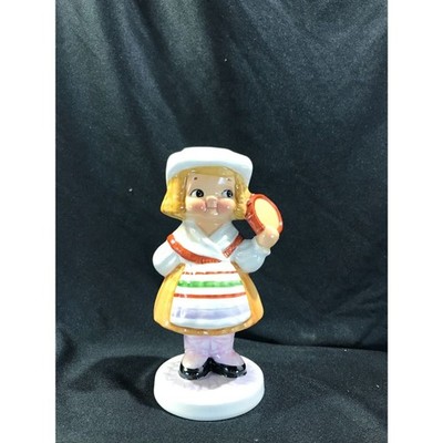 Vintage Goebel W Gemany 1981 Dolly Dingle Series figurine, Dolly Dingle in Italy