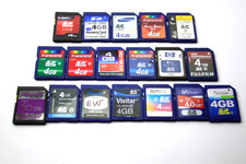 Lot Of 18 4GB SD Camera Memory Cards Various Brands Promaster Vivitar More