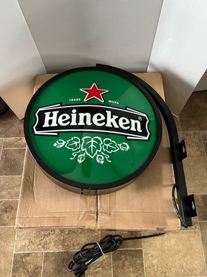 Heineken バックライト　ディスプレイ ネオン　看板　バー　パブミラー Heineken Beer Double Sided Light Up Pub Sign Game Room Man Cave