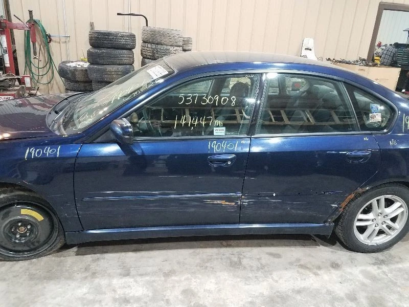 2005-09 Subaru Legacy Drivers Left Side View Mirror - Power SEE DESCRIP - Image 3 of 4