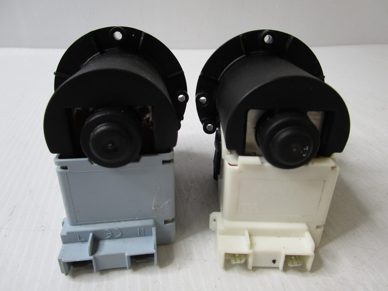 LG Washer Drain Pump (SET OF 2) (TESTED GOOD) 4681EA2001D 4681EA2001T