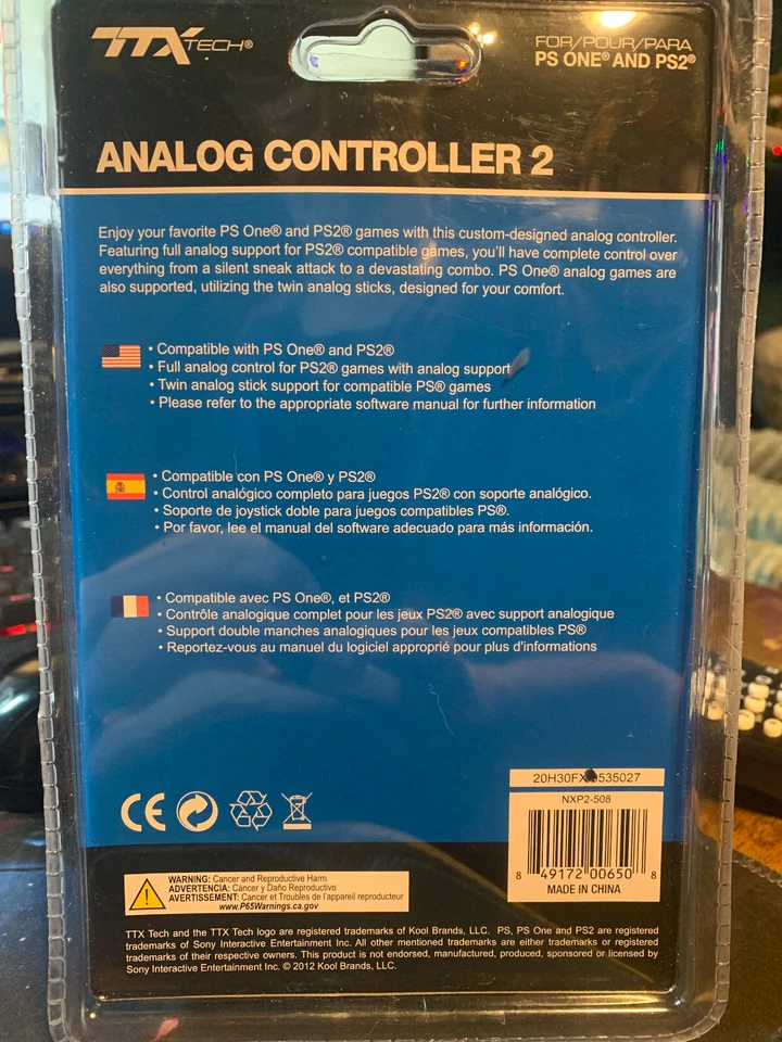2 NEW ~ PS1 / PS2 TTX Tech Analog Wired Controllers PlayStation One & Two - Image 4 of 4
