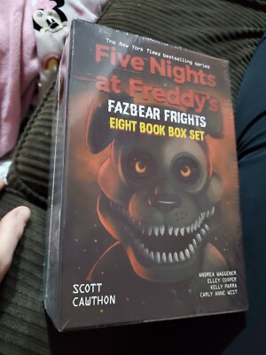 Five Nights at Freddy's FAZBEAR FRIGHTS 8 Books Box Set NEW Paperback 2021