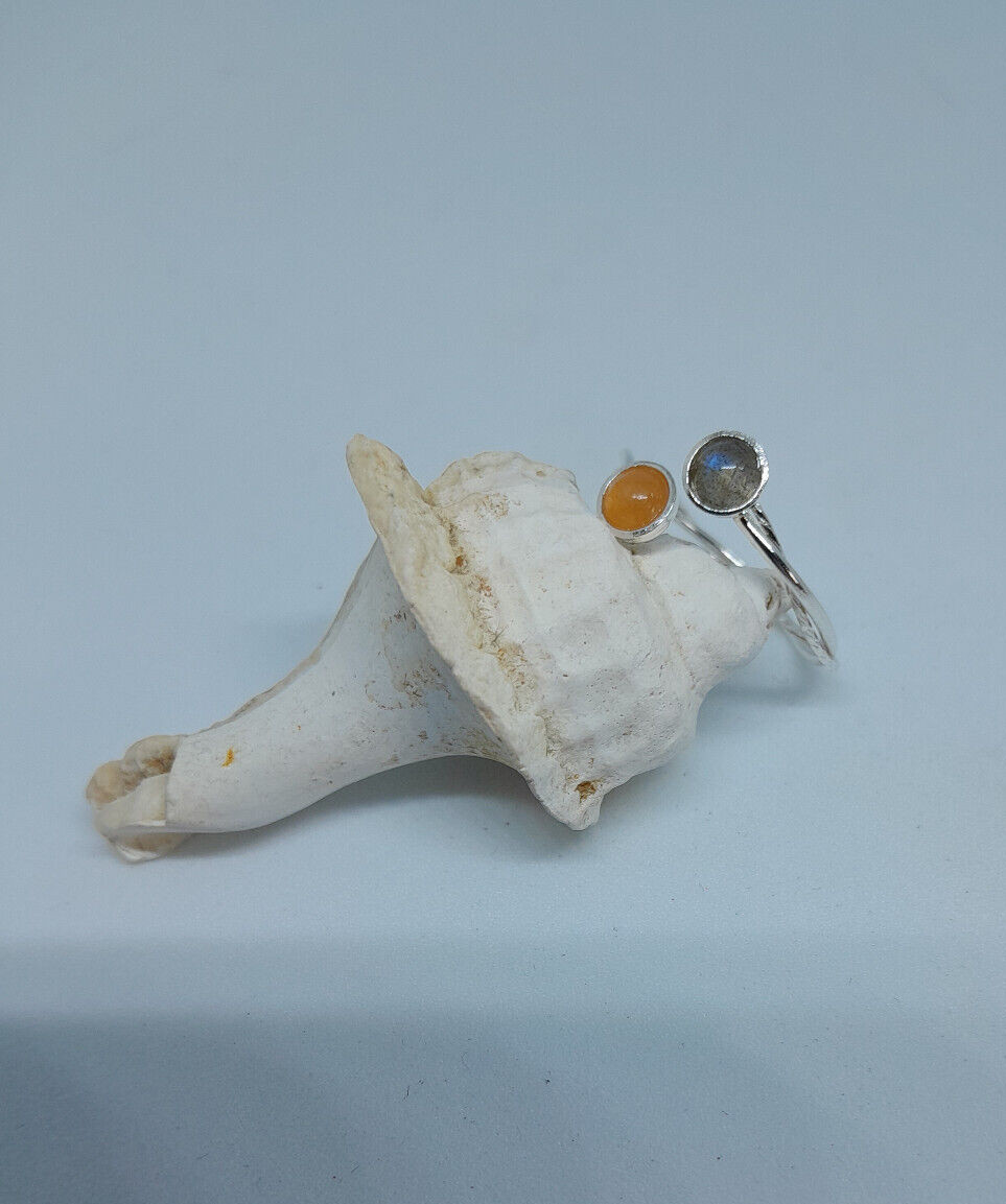 Bague en argent entrelacé avec labradorite et cornaline ajustable