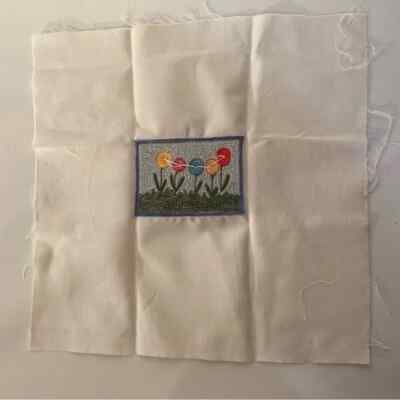 Project Piece Miniature Punch Needle Floral Rug On Unfinished Cloth Size 2.5 x4